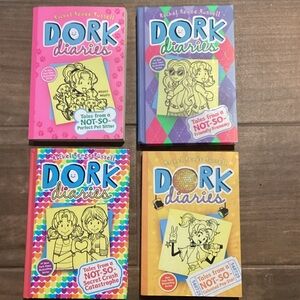 Russell Athletic Dork Diaries Book Set - Pink, Blue, Yellow, Red Covers